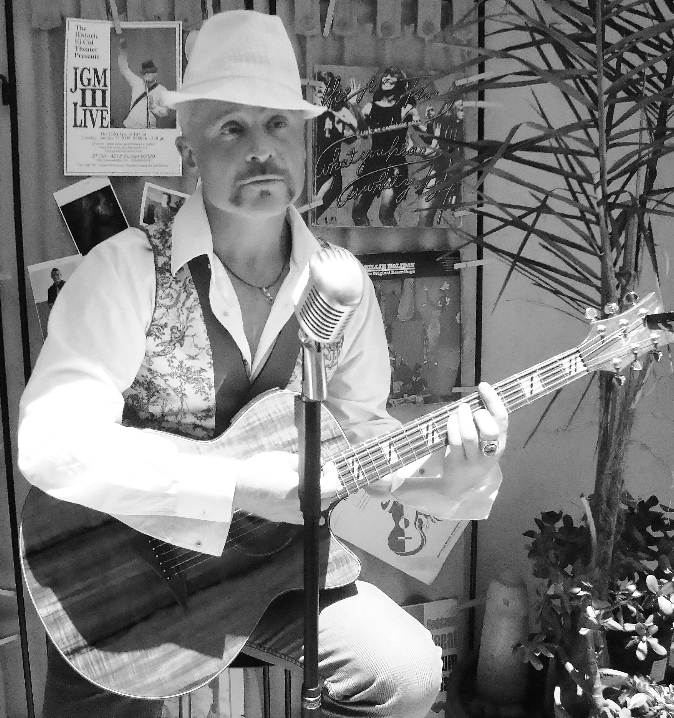 “Grandpa’s Got A Brand New Pill” (EXCLUSIVE) Inteview with Jeffrey George Moline